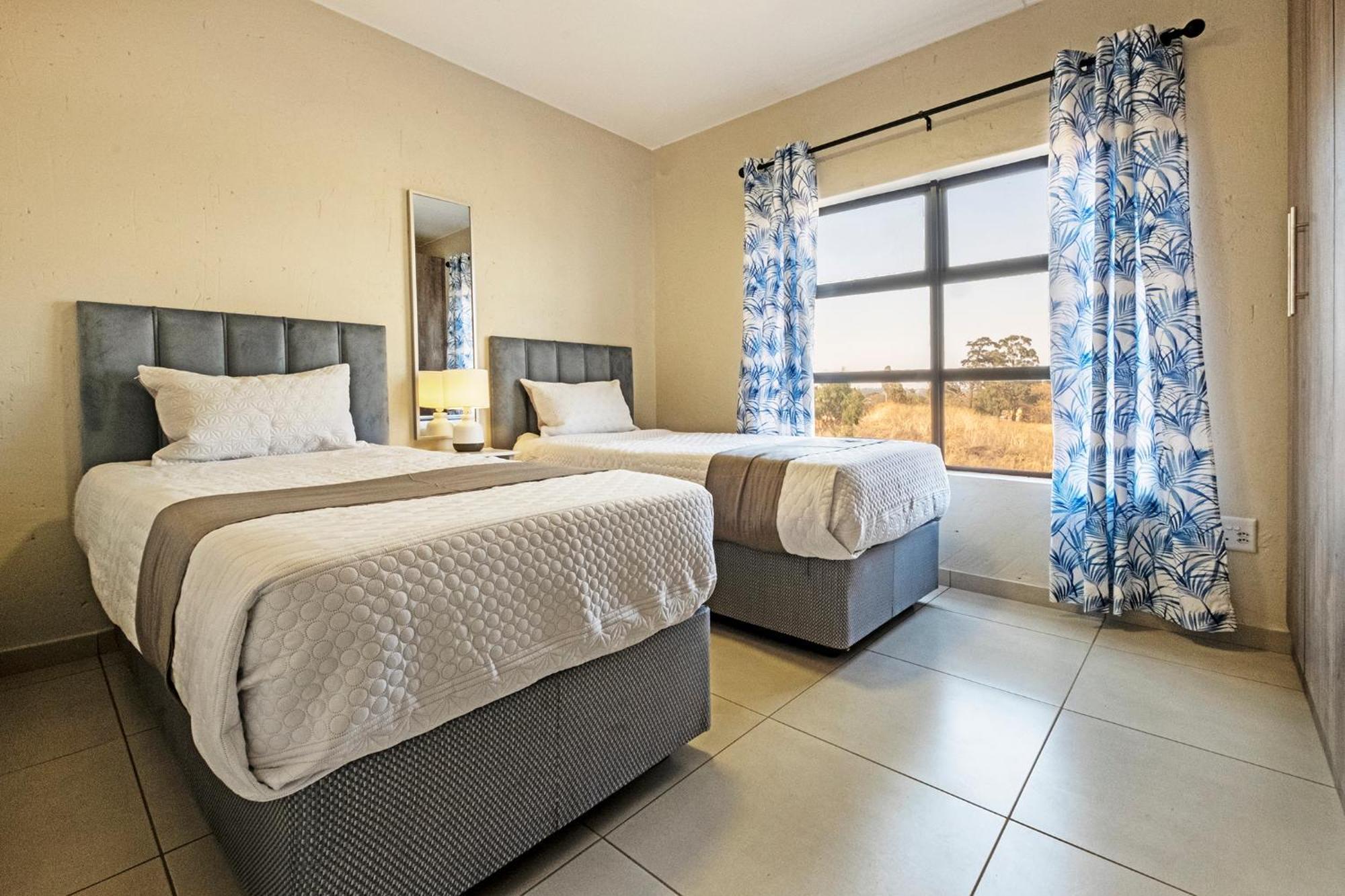 Airport Heights Leilighet Boksburg Eksteriør bilde